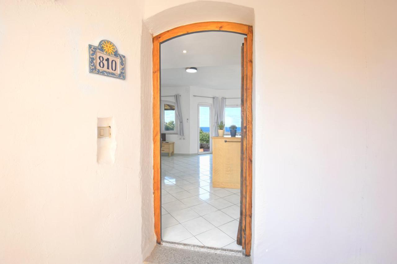 Apartmán Calarossa Bay Isola Rossa Exteriér fotografie